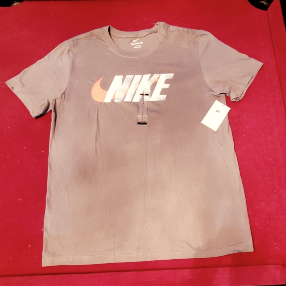 Nike t-shirt men's